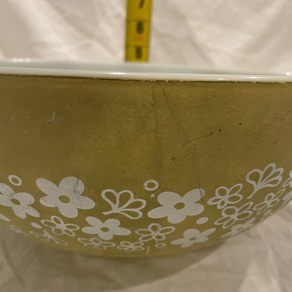 Vintage Pyrex “Crazy Daisy” 444 4Qt Green Cinderella Mixing Bowl. - Picture 11 of 12